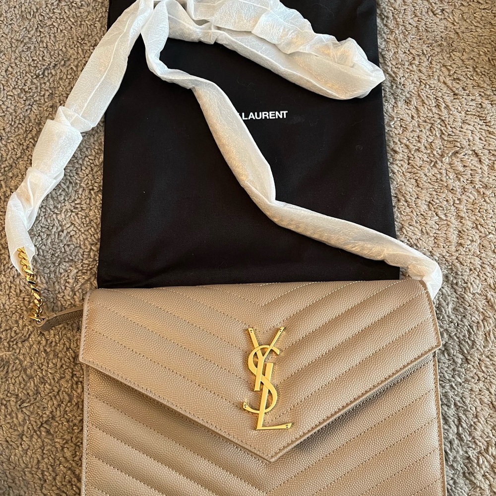 NIB Saint Laurent Classic Cassandre Chain Wallet